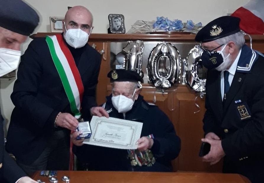 Cagliari, i 100 anni di Giocondo Muscas: marinaio eroe che salvò i partigiani corsi