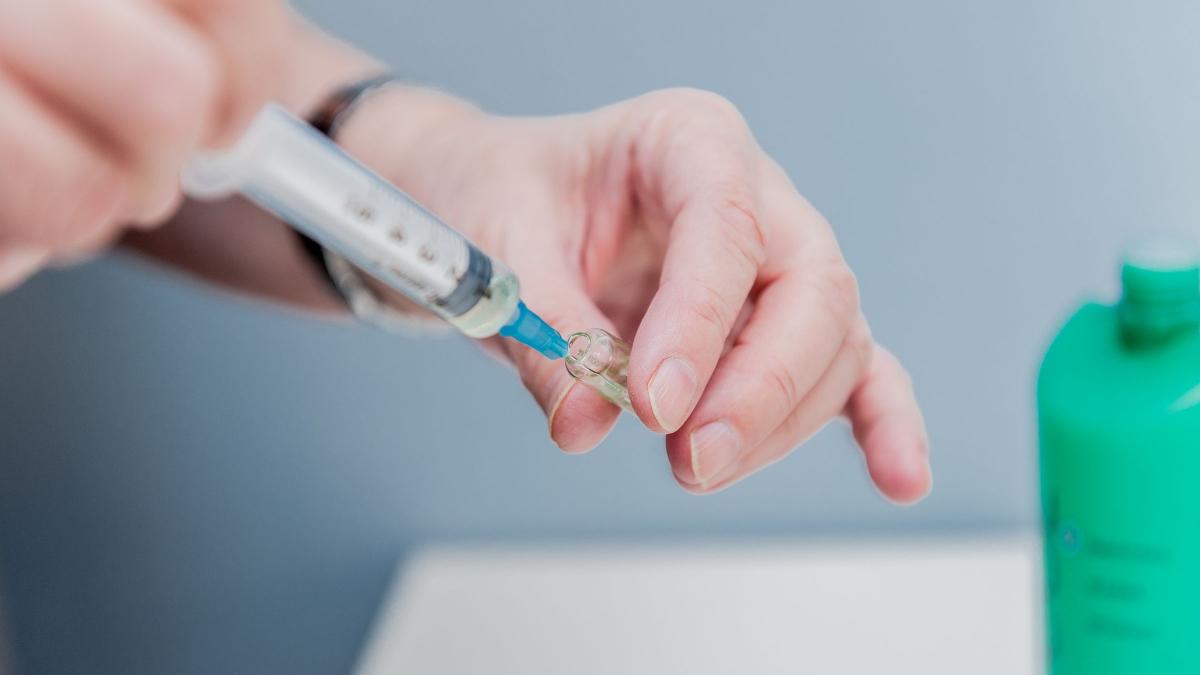 Cagliari, vaccinazioni straordinarie contro il papilloma virus: ecco come prenotarsi