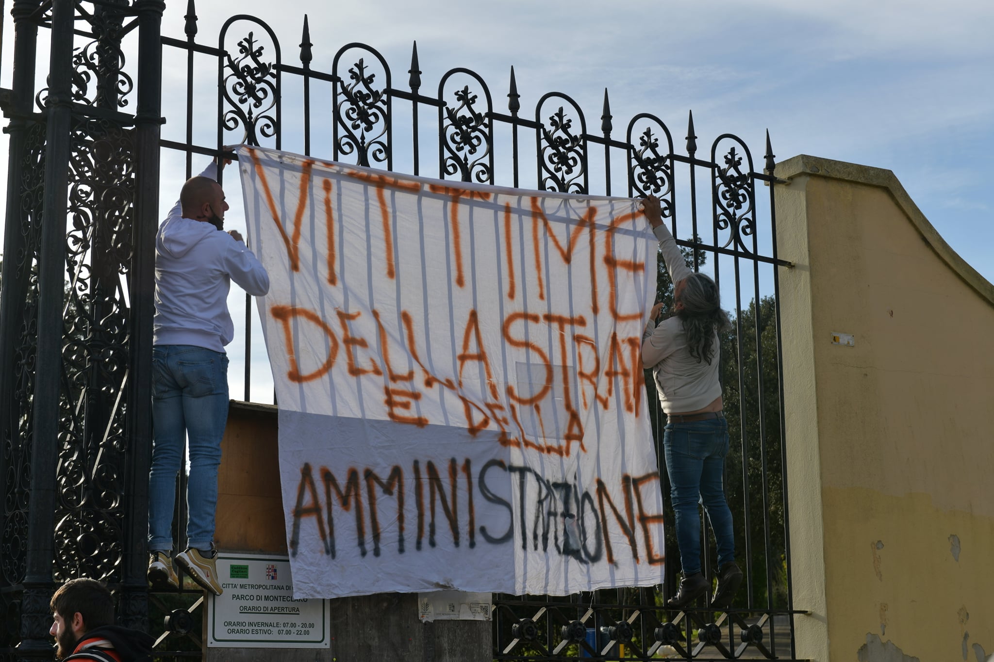 Incidenti stradali a Cagliari, scontro tra i ciclisti e il Comune