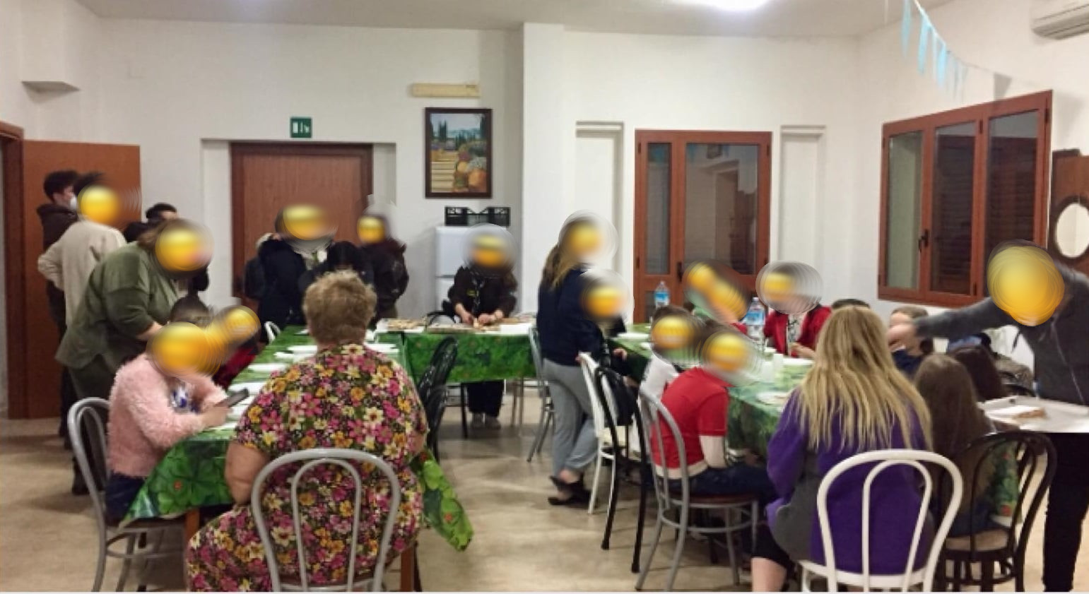 Quartu, 30 bimbi ucraini al sicuro dalle suore: giochi, peluches e mare per scordare la guerra