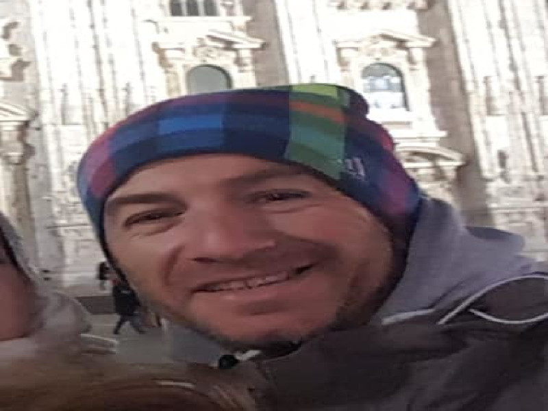 Tragedia sulle strade sarde, ciclista muore nello schianto contro un’auto: addio a Adriano Testone