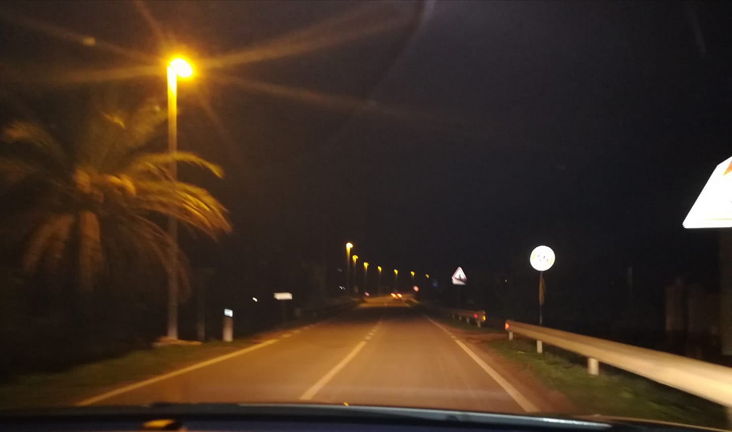 Quartu, 3 rotatorie più piste ciclabili e marciapiedi in via dell’Autonomia Regionale: lavori serrati nella “strada della morte”