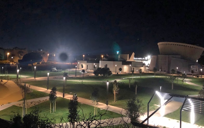 Luci e musiche pronte, a Quartucciu apre il parco urbano con area fitness e arena