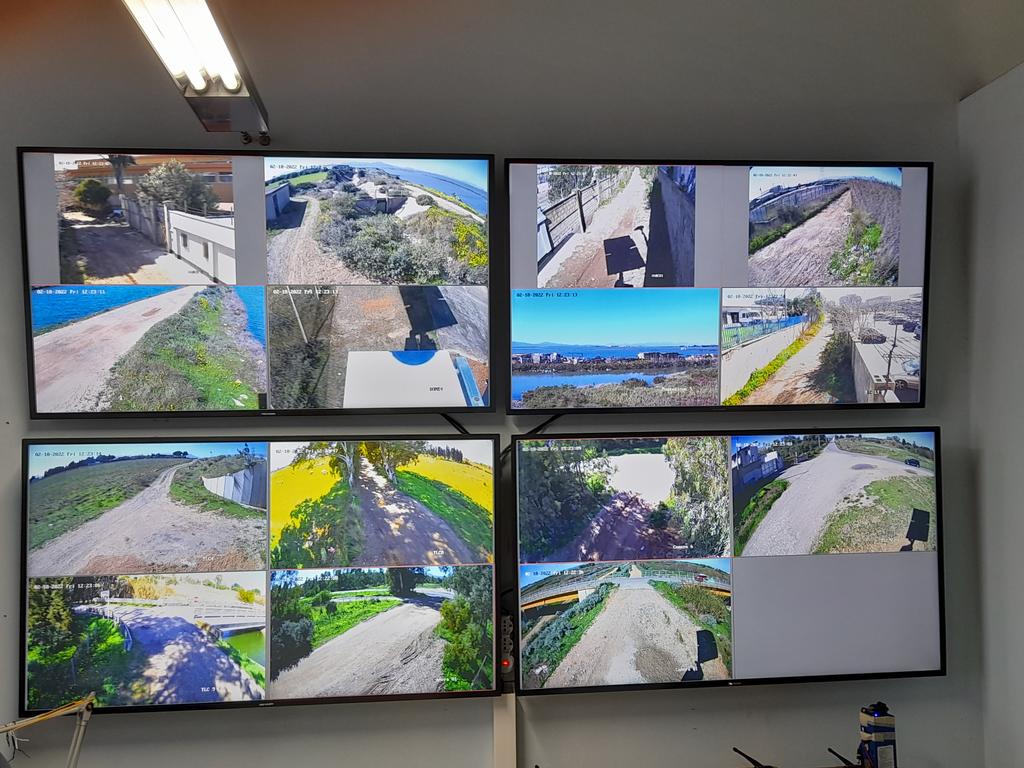 Cagliari, guerra ai cafoni dei rifiuti a Santa Gilla: barriere e telecamere per proteggere la laguna