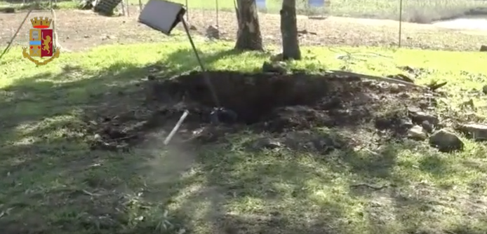 Oltre 250 kg di marijuana all’interno di un ovile a Masullas: arrestato un uomo di 56 anni