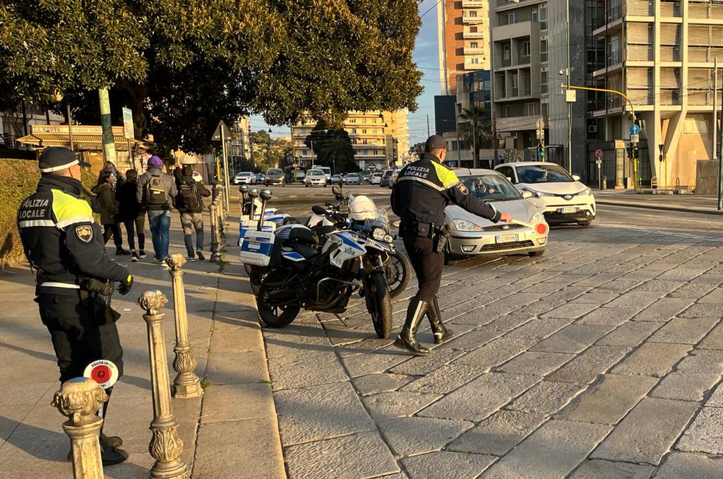 Cagliari, guida un autocarro ma è senza patente dal 2017: 60enne di Sestu nei guai