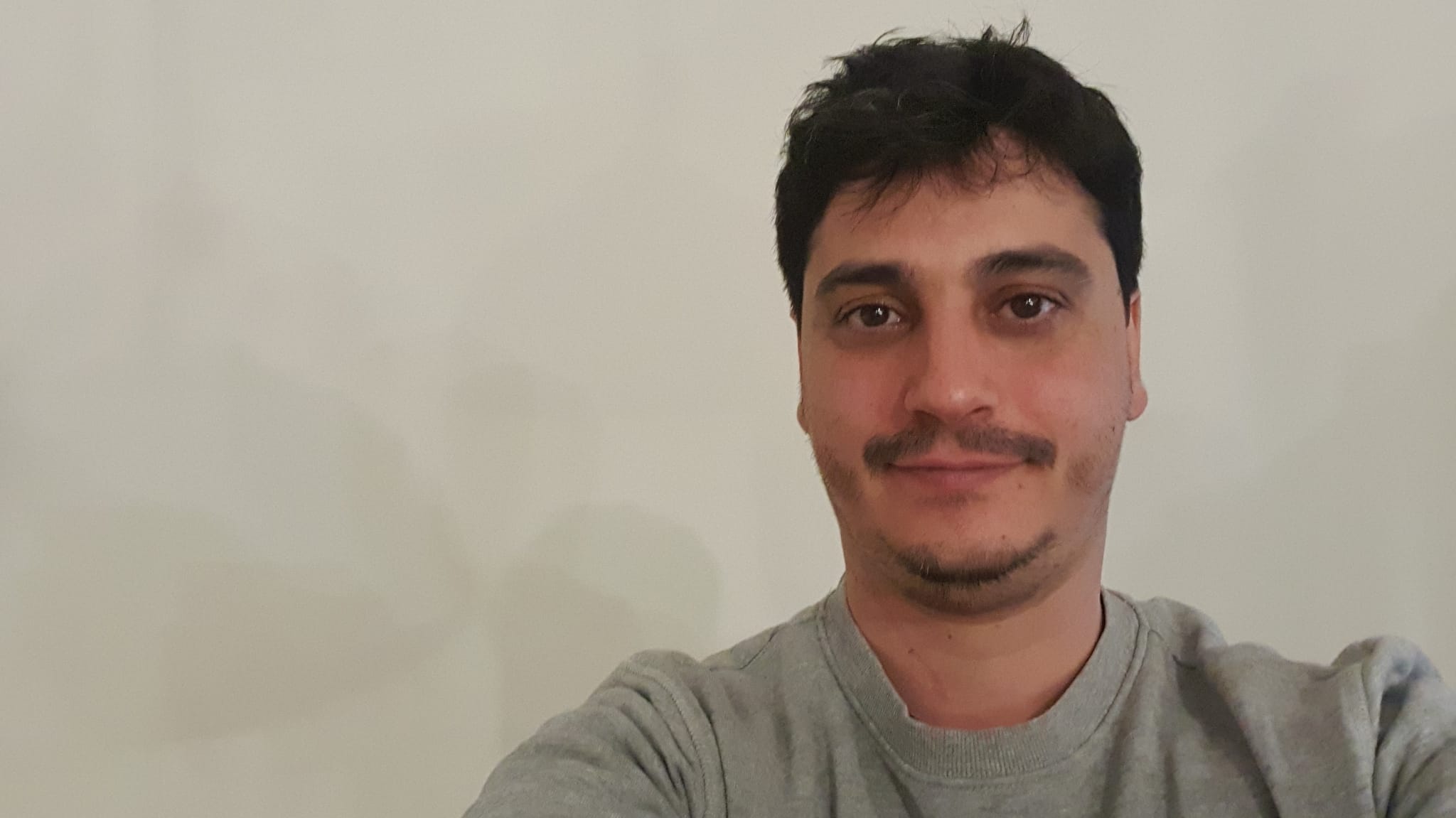 “Maxi scorte di olio, pelati e pasta: il mio market a Cagliari preso d’assalto soprattutto dagli anziani”