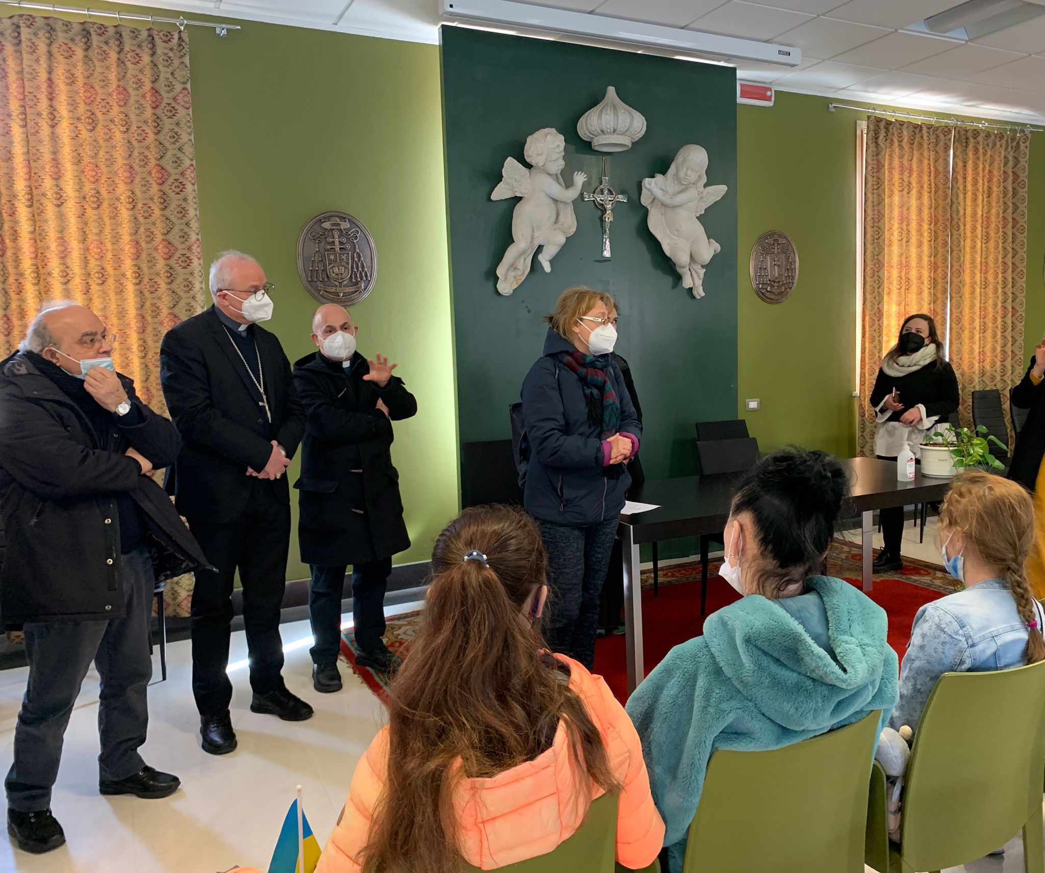 Cagliari, accolti altri 7 profughi ucraini: “Vivranno a Muravera e riusciranno ad integrarsi e lavorare”