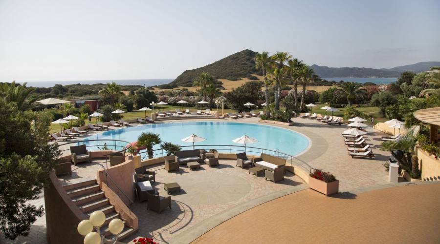 Tra Covid e crisi economica la Pasqua triste degli hotel in provincia di Cagliari: prenotazioni giù del 40 %