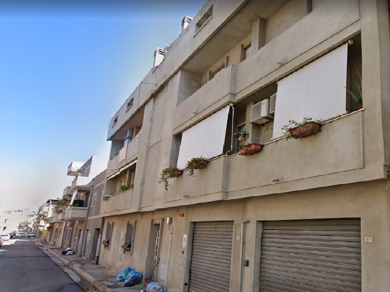 Quartu, 9 proprietari per una palazzina a rischio crolli: “Lavori entro un mese o scatta la multa”