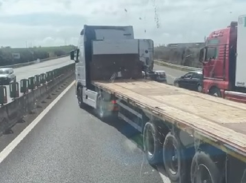 Dalla 131 a Olbia, passando per Cagliari e le zone industriali: la guerra dei camionisti (VIDEO)