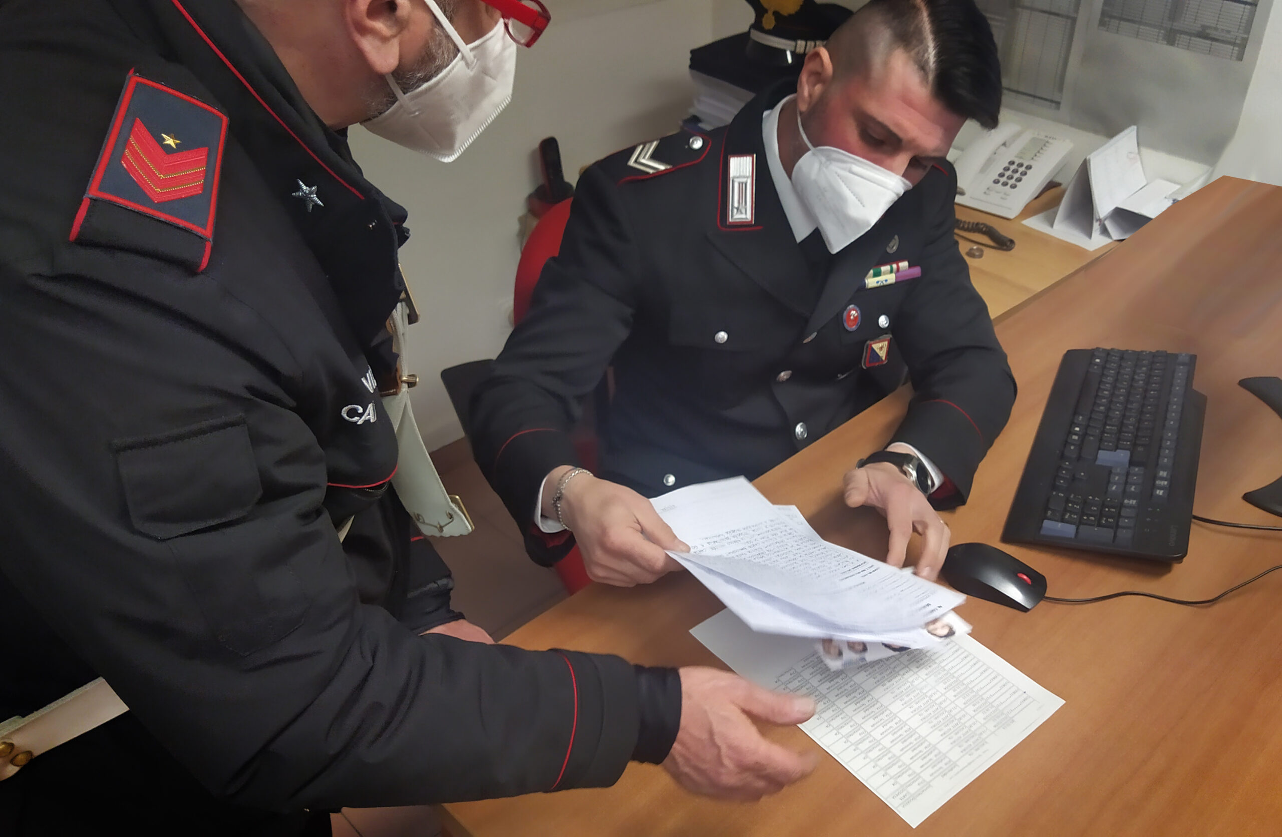 Cagliari, si finge dipendente di una concessionaria e riesce a farsi pagare 6500 euro: hacker denunciato