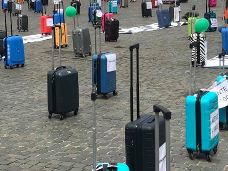 L’sos di agenti e tour operator di Cagliari: “Crollo degli arrivi, i turisti sardi non bastano”