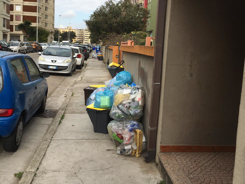 A Quartu migliaia di cittadini senza i nuovi mastelli, slitta la rivoluzione del porta a porta