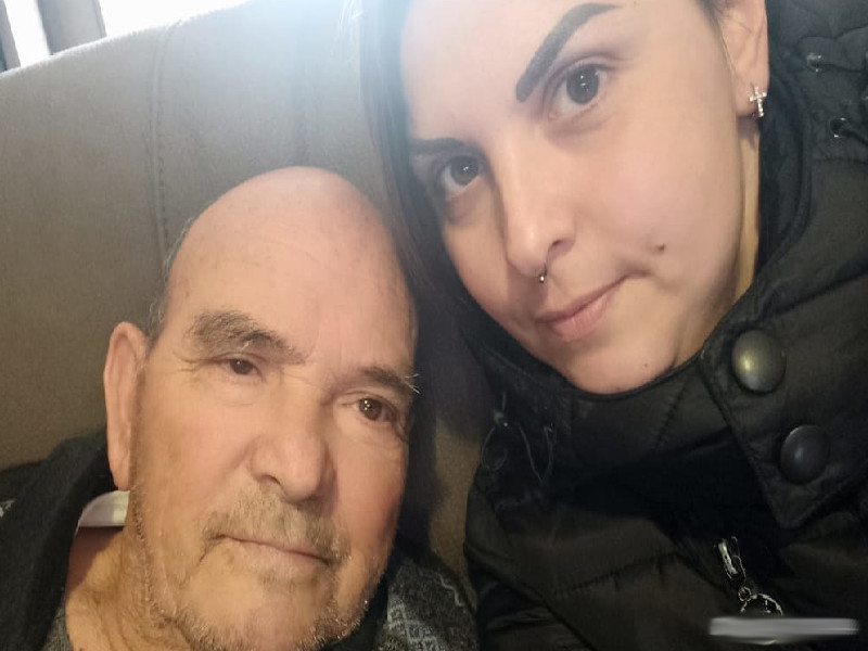 Cagliari, la denuncia: “Mio papà 80enne e invalido dimesso e lasciato al freddo fuori dal Brotzu”