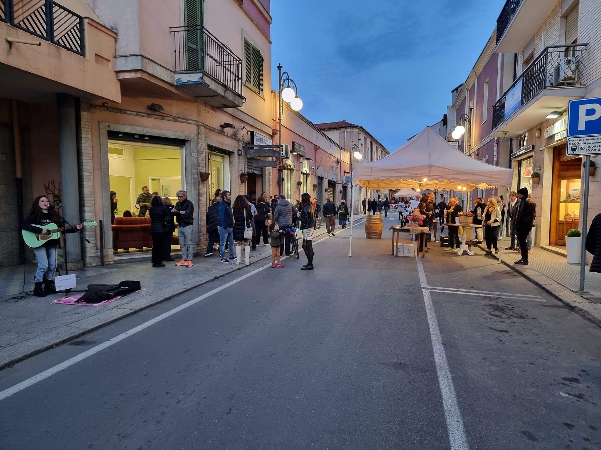 Quartu, commercianti in guerra: “No a via Porcu tutta pedonale, perdiamo troppi clienti”