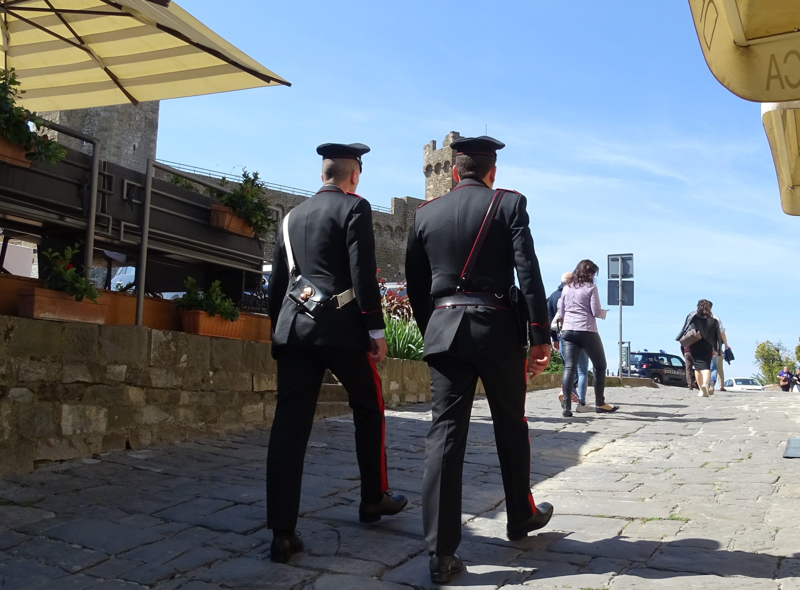 Guasila, in bici ubriaco sbanda e si ferisce: richiedente asilo nigeriano denunciato per guida in stato di ebbrezza
