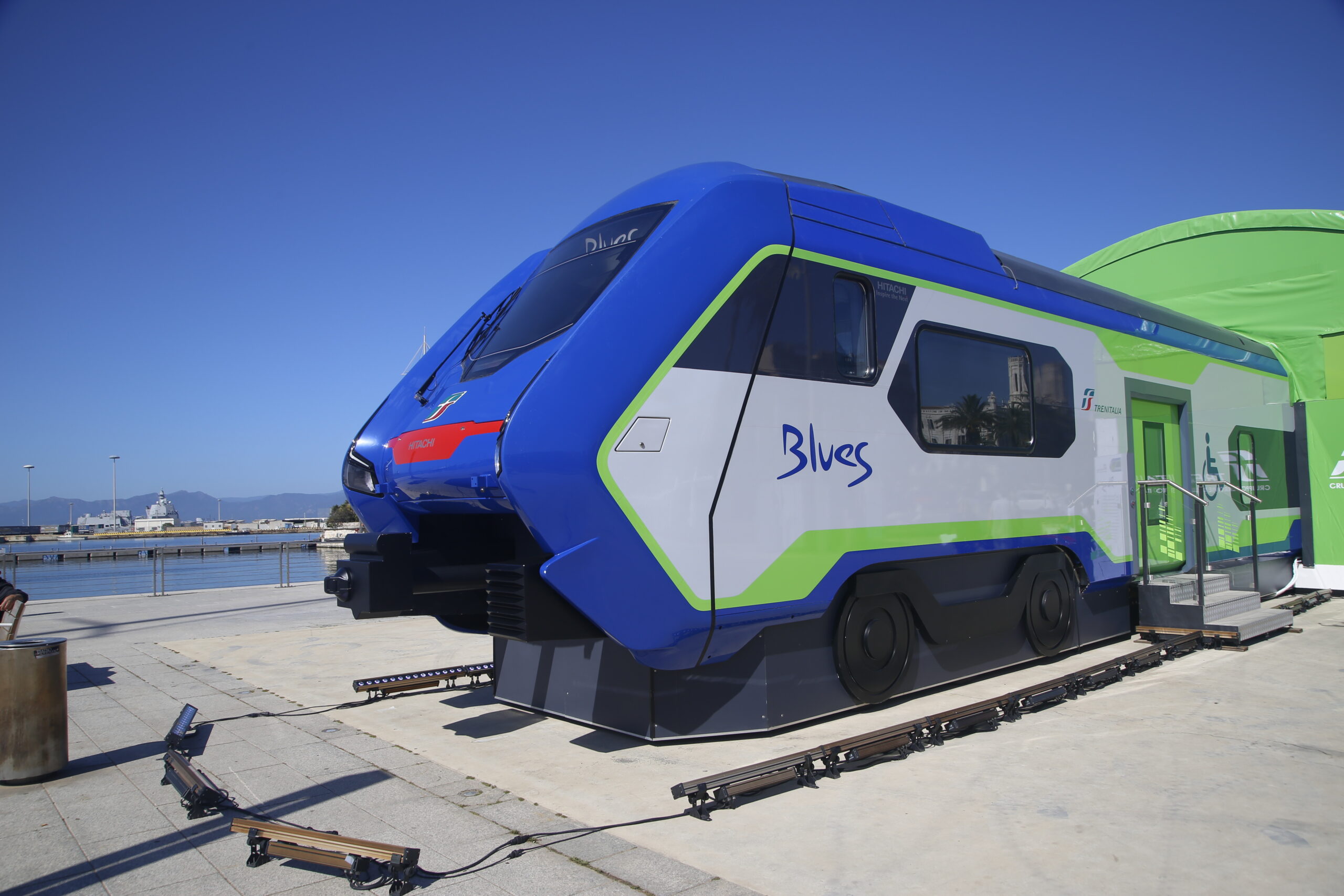 In Sardegna 12 nuovi treni ibridi: “Sfrecceranno a 160 km orari, spazio per 3600 passeggeri”