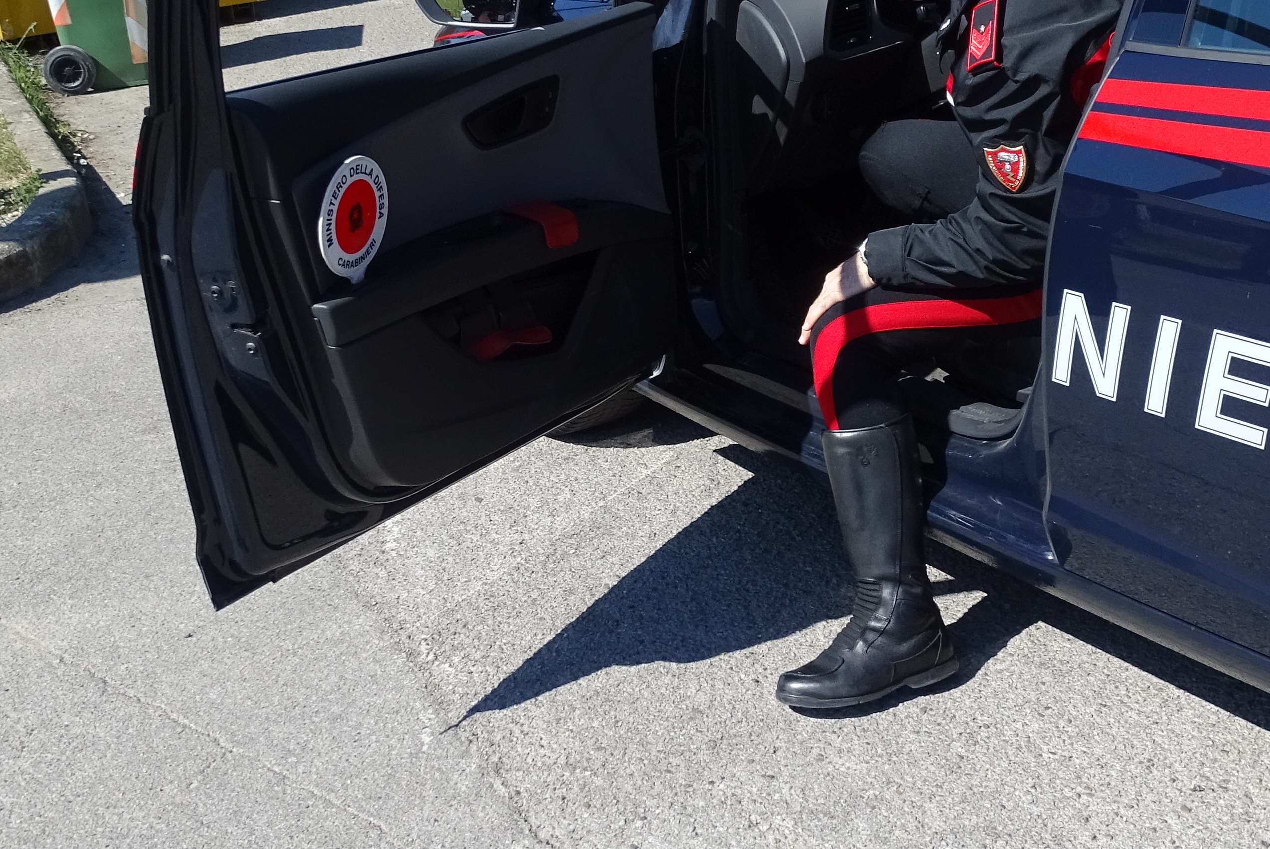 Due furti in pochi giorni al market, 45enne rom arrestata a Cagliari