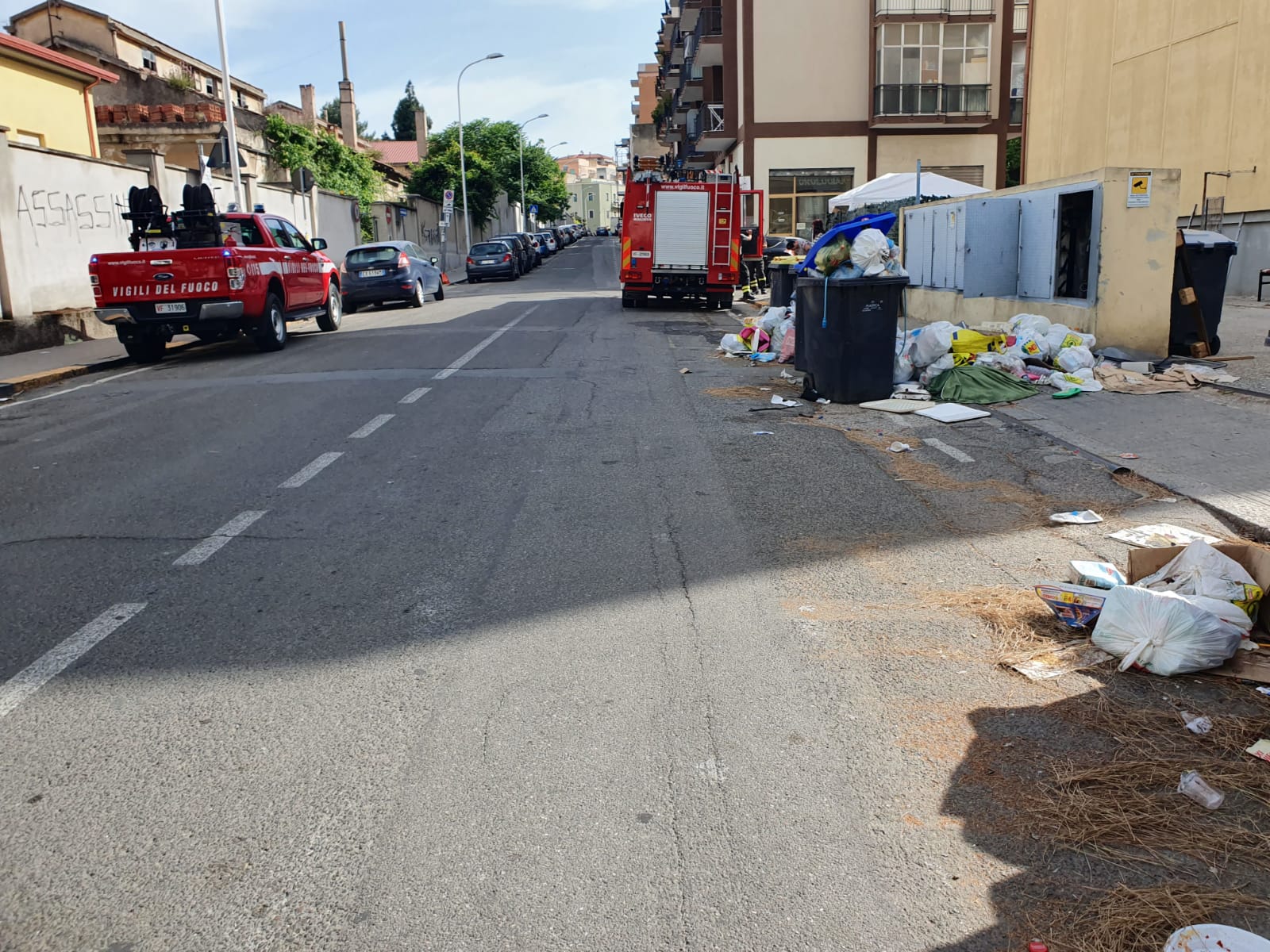 Puzza di gas, paura in via Timavo a Cagliari: tutta colpa di un tubo rotto