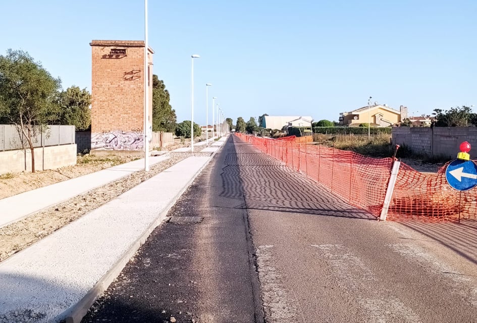Quartu, ultimi mesi di pericoli sulla strada della morte: ecco i marciapiedi in via dell’Autonomia Regionale