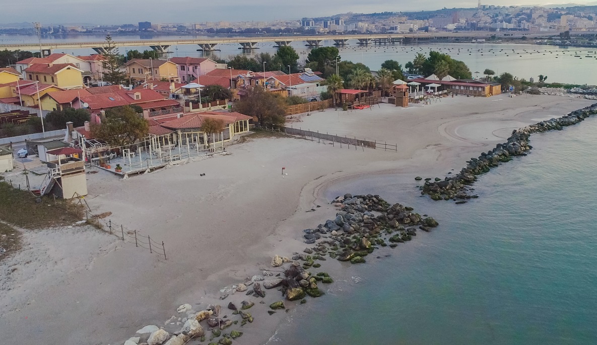 Cagliari, la svolta per il Villaggio dei Pescatori: nuovo ponte ciclopedonale tra Giorgino e La Playa