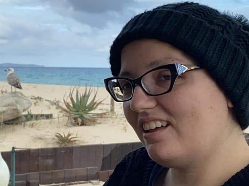 Villasimius in lutto per Francesca, morta a 32 anni: “Un cancro ci ha portato via una ragazza d’oro”