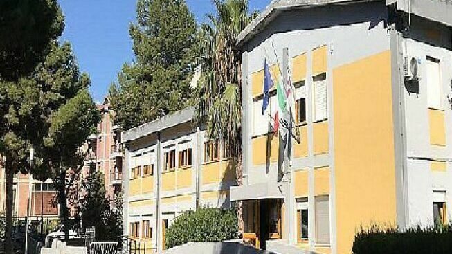 Cagliari, l’odissea dei genitori e degli alunni di via Stoccolma: “Truzzu, siamo stanchi di andare a Selargius”