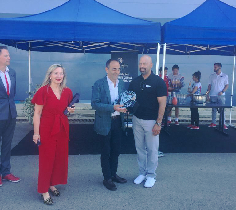 Crociere, sbarca a Cagliari la prima nave extralusso per soli adulti