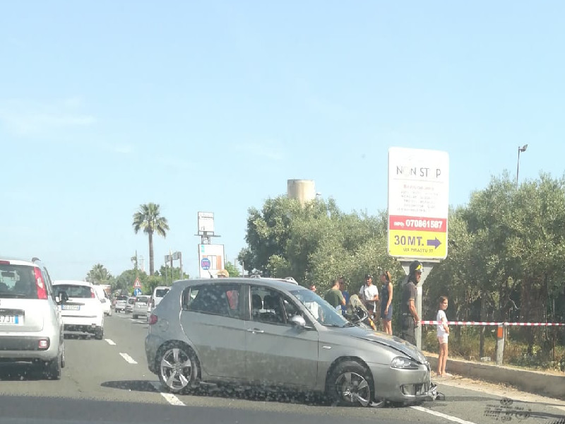 Quartu, pauroso schianto sulla Ss 554: auto contro moto, un uomo in gravi condizioni 