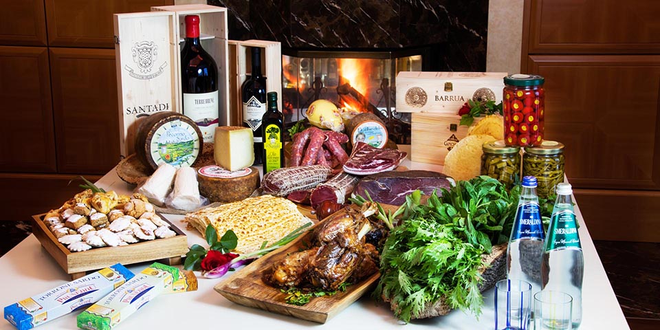 Bollette e prezzi alle stelle, famiglie in crisi in Sardegna: “La Regione favorisca l’acquisto di prodotti sardi”