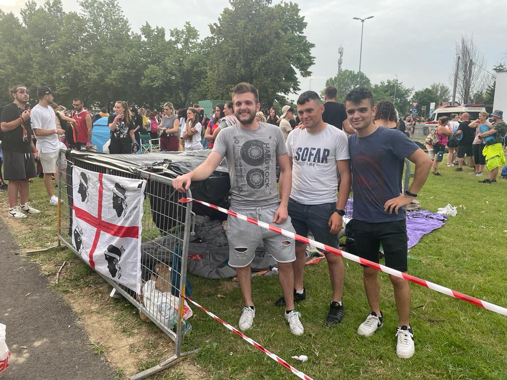 Da Burcei al Campovolo, 3 ragazzi sardi accampati dalla notte sognando la prima fila per Ligabue