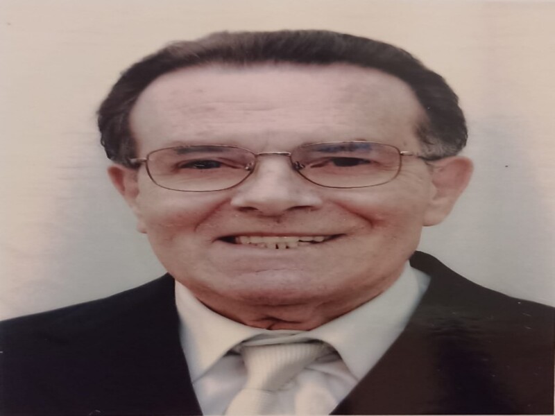 I figli e i nipoti piangono Giuseppe Mele noto Carlo, morto a 89 anni a Cagliari