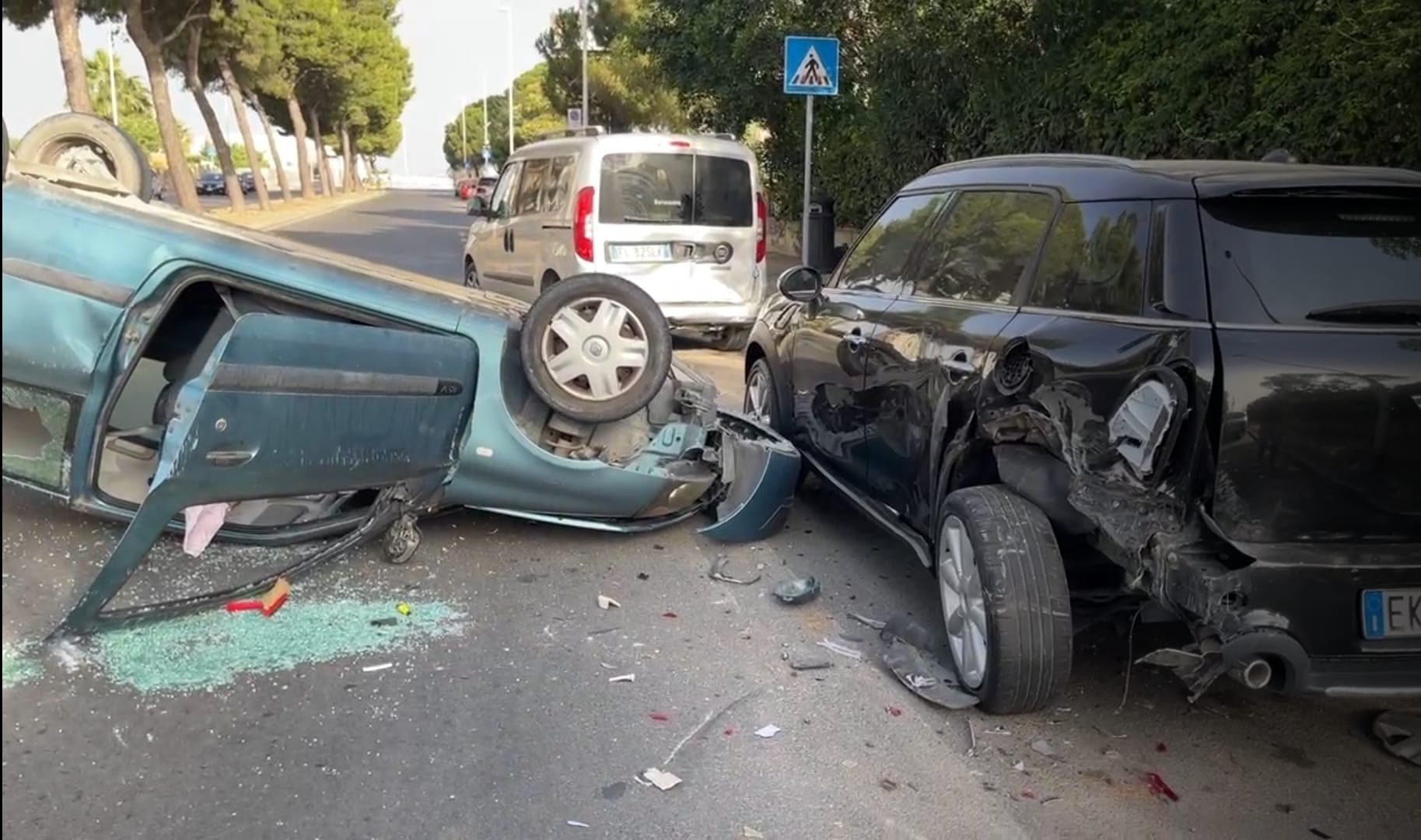 Cagliari, schianto a Mulinu Becciu: una ragazza sbanda e si ribalta con l’auto