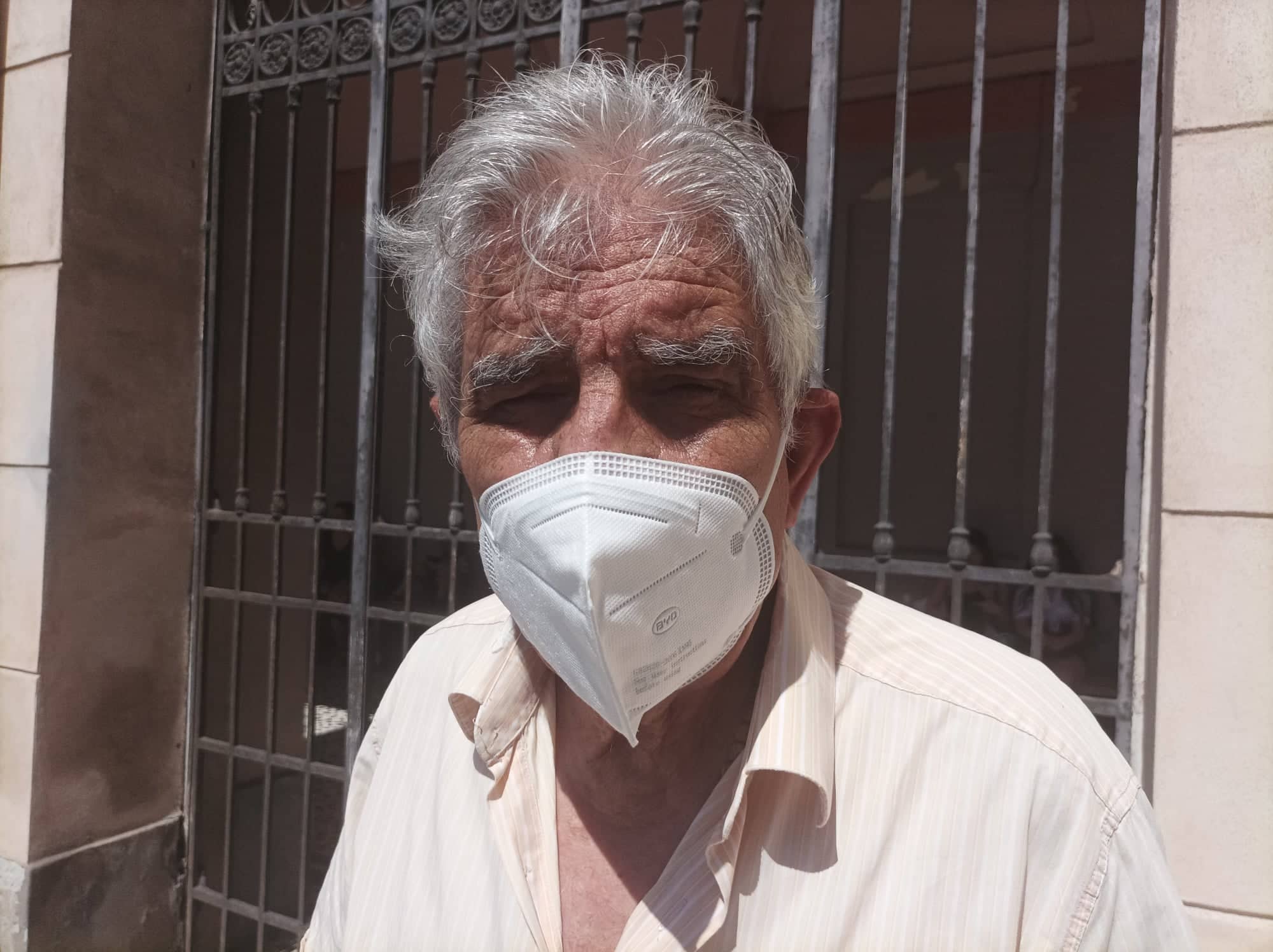 Da Sant’Antioco a Cagliari per curarsi gli occhi: “Più l’attesa al San Giovanni, posso solo adattarmi”