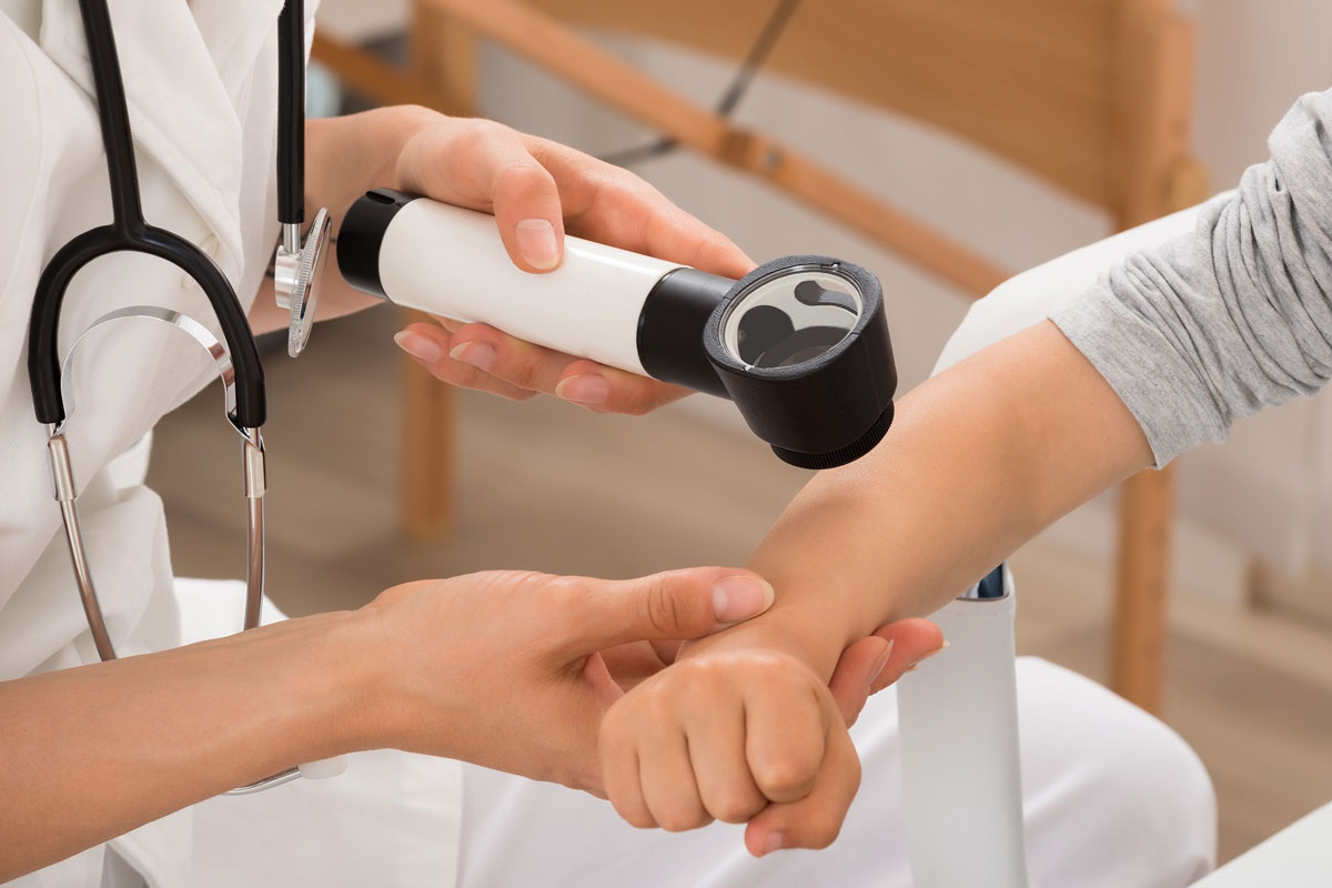 Incubo liste d’attesa: a Cagliari anche 6 mesi per una visita dermatologica