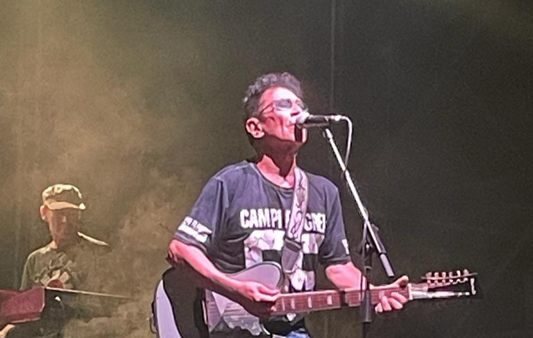 Cagliari, grande successo per Bennato all’Arena Nazzari: tutti pronti per il bis a Riola Sardo