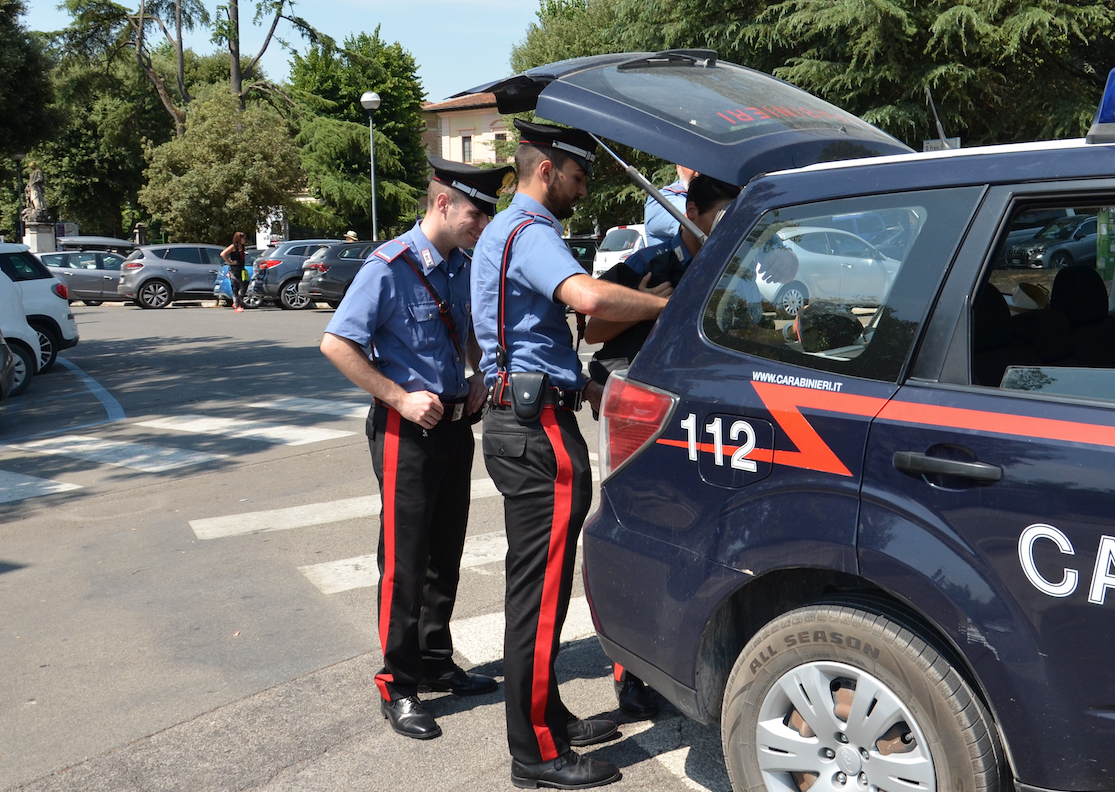 Serramanna, perde il controllo dell’autocarro e impatta sul guard rail: 50enne in codice rosso