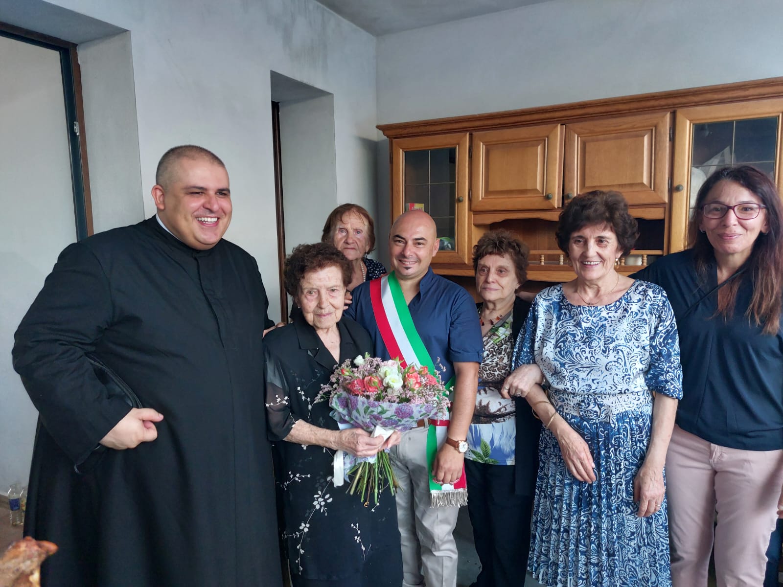Florinas in festa per i cento anni di nonna Rita Zinchiri