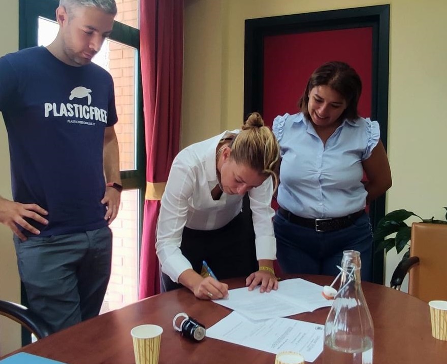 La svolta ecologica: da oggi Elmas è un comune “plastic free”