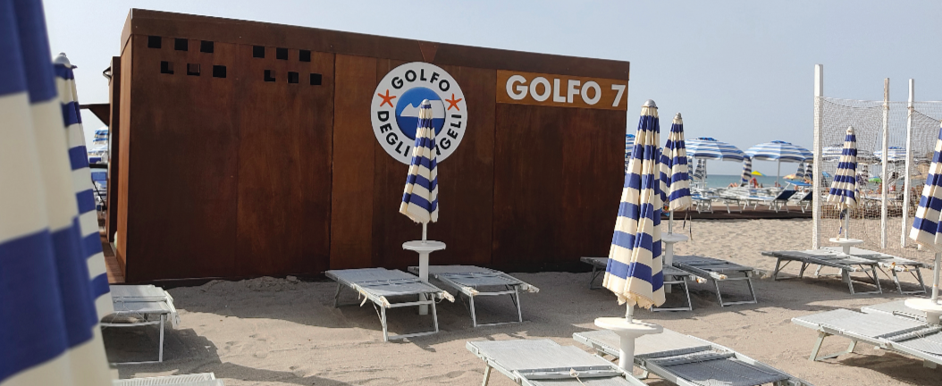 A Cagliari un mare di emozioni, spiaggia senza barriere per i disabili