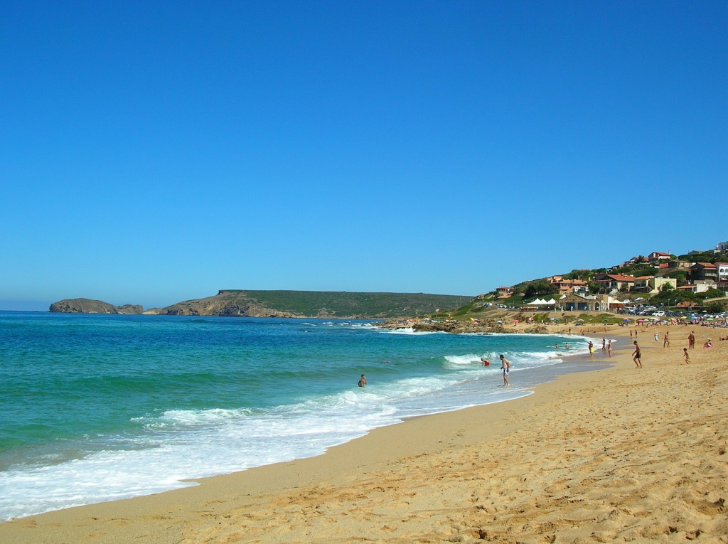 Si tuffa nonostante la bandiera rossa, dramma ad Arbus: muore un turista 50enne