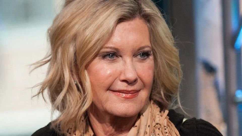 È morta Olivia Newton-John, regina di Grease con John Travolta: aveva 73 anni