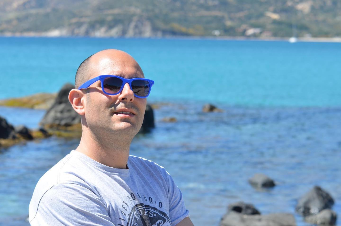 L’addio di Cagliari a Simone Murgioni nella chiesa di La Palma, la mamma: “Sei stato un esempio per tanti giovani”