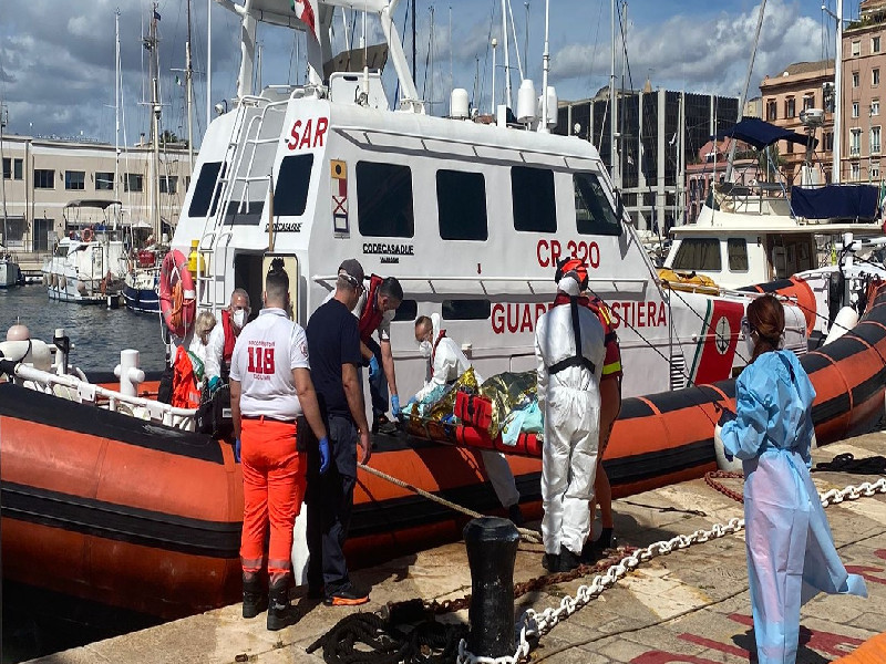 Ha il Covid e si sente male, crocerista soccorso al largo di Villasimius e portato a Cagliari