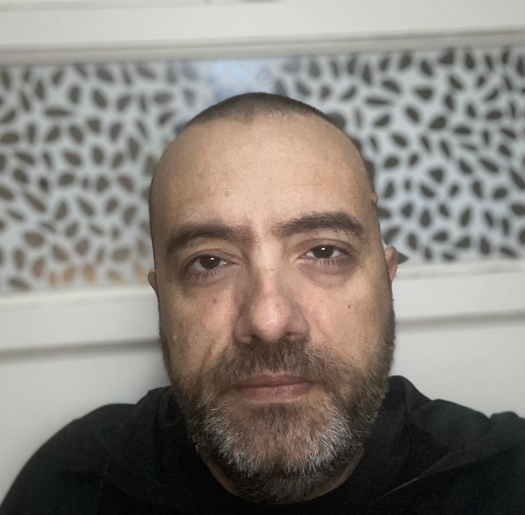 L’odissea di un disabile a Sinnai: “Quaranta minuti fuori dal seggio, nessuno si è accorto di me”