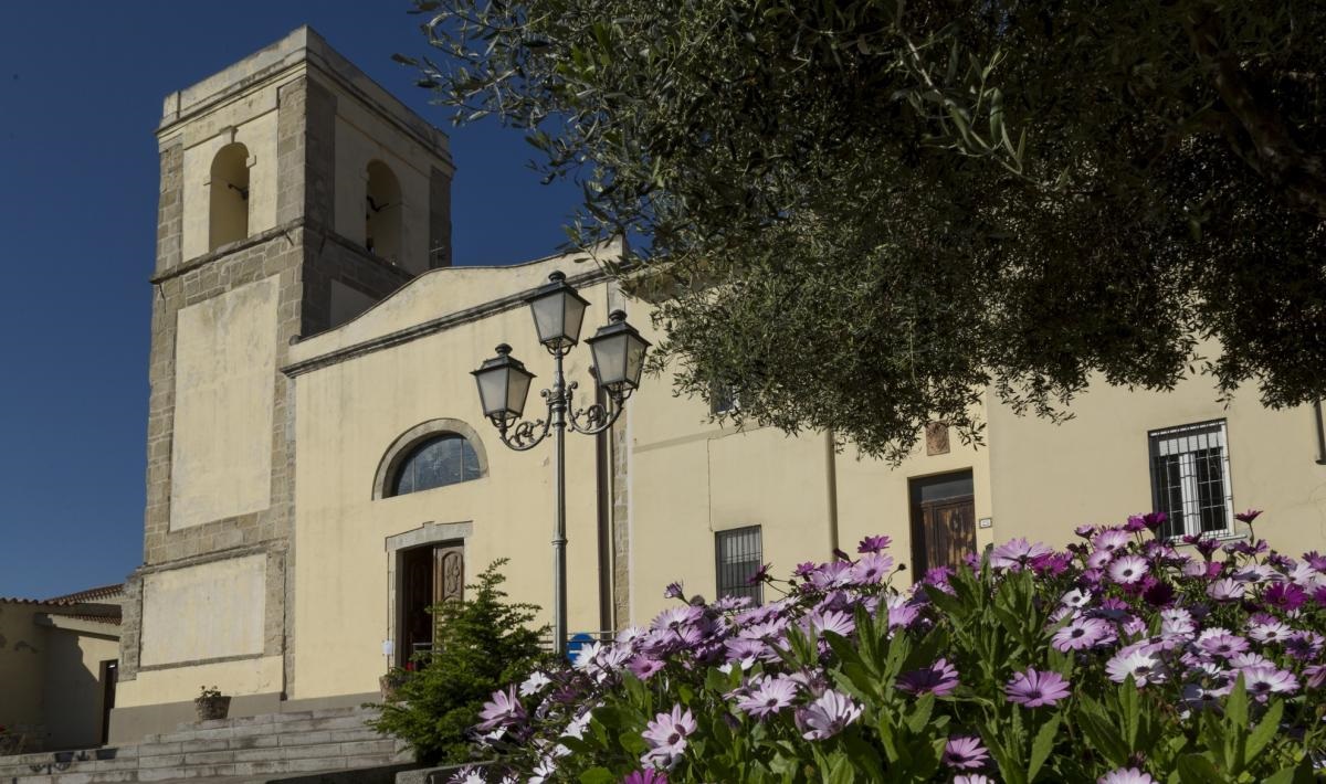 Tragedia a Ortacesus, auto si ribalta sulla strada provinciale: addio a Daniele Mascia