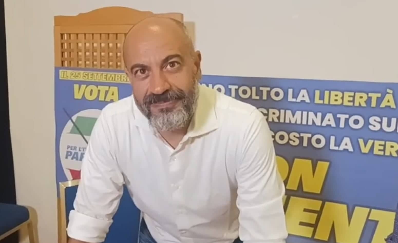 Paragone a Cagliari: “Commissione d’inchiesta sui vaccini, Draghi non riesce a garantire il pane agli italiani”