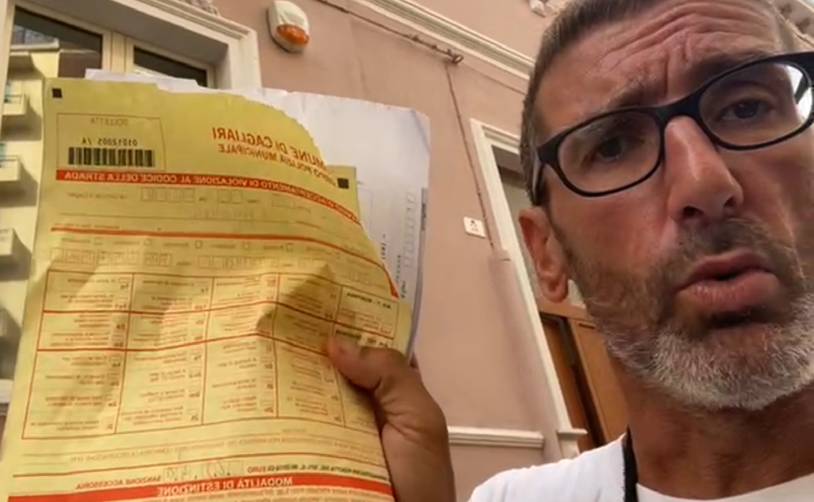 Cagliari, lo sfogo di Corrado Sorrentino: “Multato nella Villanova abbandonata dal Comune e ridotta a un immondezzaio”