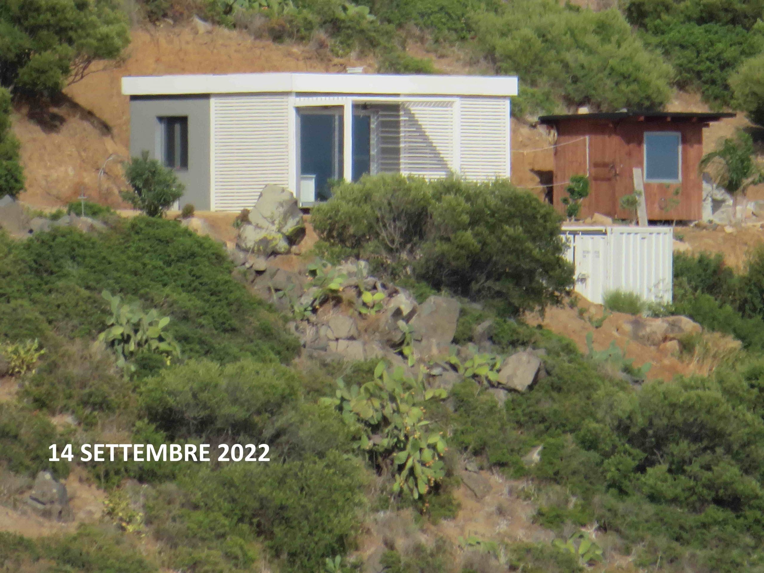 Torre delle Stelle, villette e strade nella macchia mediterranea: allarme degli ecologisti